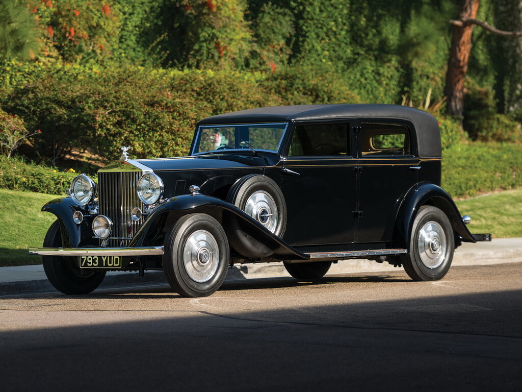 Rolls-Royce Phantom 3 поколение, седан (1936 - 1939)